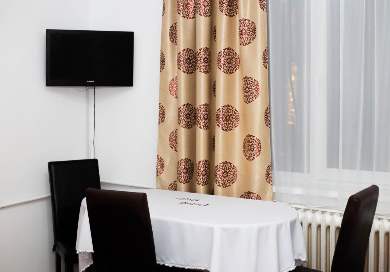 Casa Zana Buna Gherla Zewnętrze zdjęcie