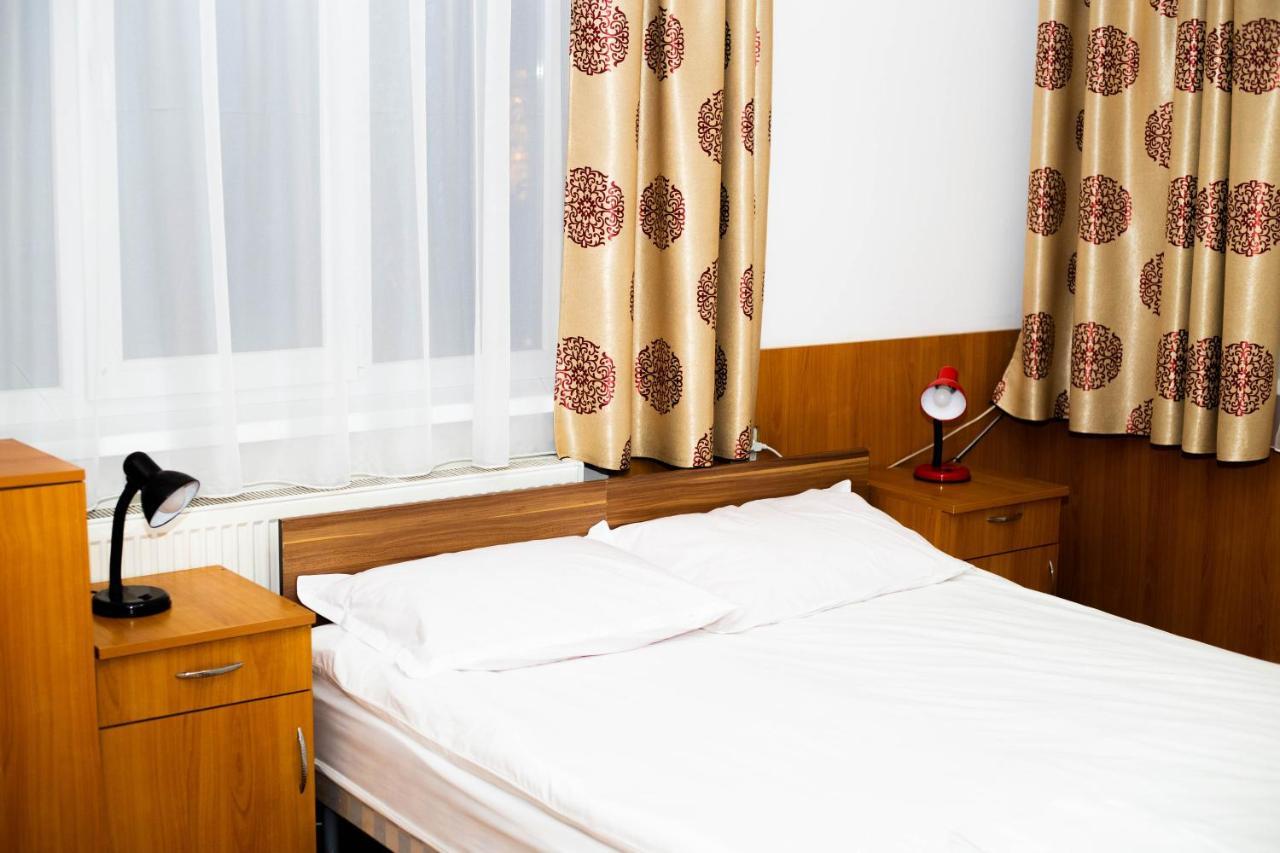 Casa Zana Buna Gherla Zewnętrze zdjęcie